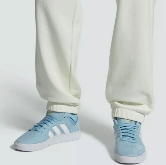 Adidas X Tyshawn Jones Signature Skate Shoe - Picture 2 of 9